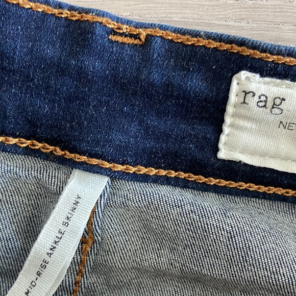 Rag and Bone jeans - Picture 2 of 4